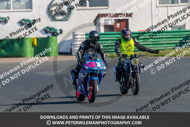 PJM Wedding Photography;enduro digital images;event digital images;eventdigitalimages;mallory park;mallory park photographs;mallory park trackday;mallory park trackday photographs;no limits trackdays;peter wileman photography;racing digital images;trackday digital images;trackday photos